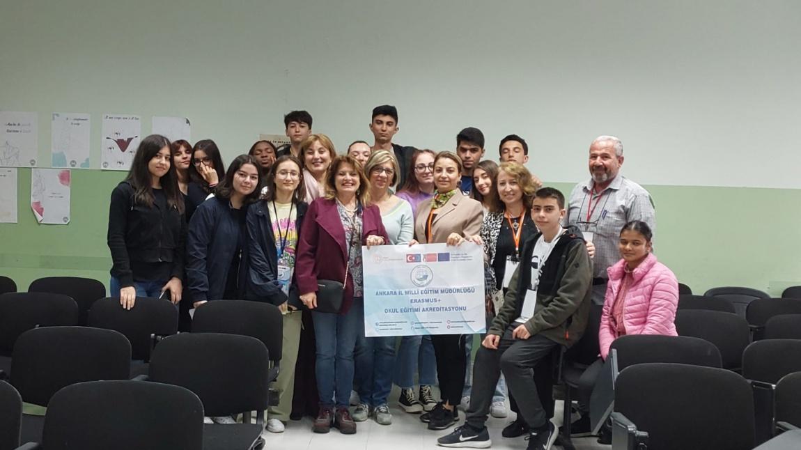 Ankara Milli Eğitim Müdürlüğü’nün 2022-1-TR01-KA121-SCH-000060410 projesinin Yurt Dışı Öğrenci Grup Hareketliliği İtalya Ülkesinin Caserta İlinin Capua ilçesinde gerçekleştirildi.
